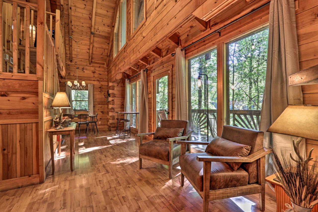 Cabin With Hot Tub And Deck, 3 Mi To Pigeon Forge Sevierville Exterior photo